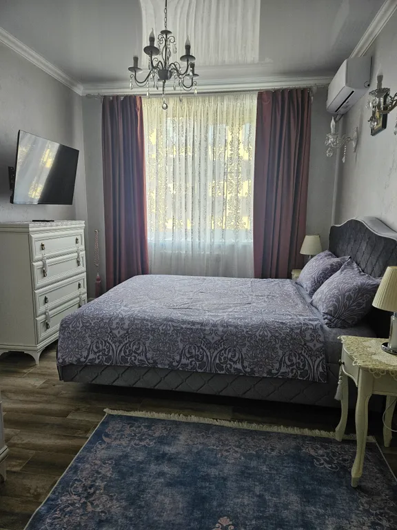 Шикарная вип квартира у аэропорта Экспоцентр и жд вокзала