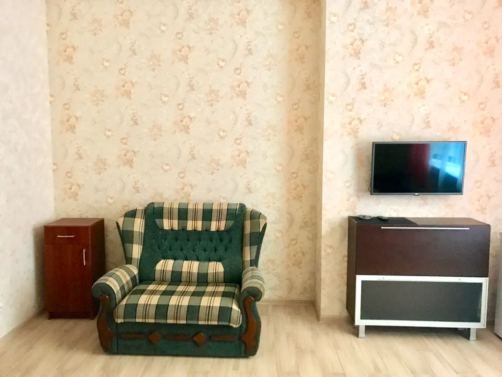 Улучшенный номер с большой кроватью у моря