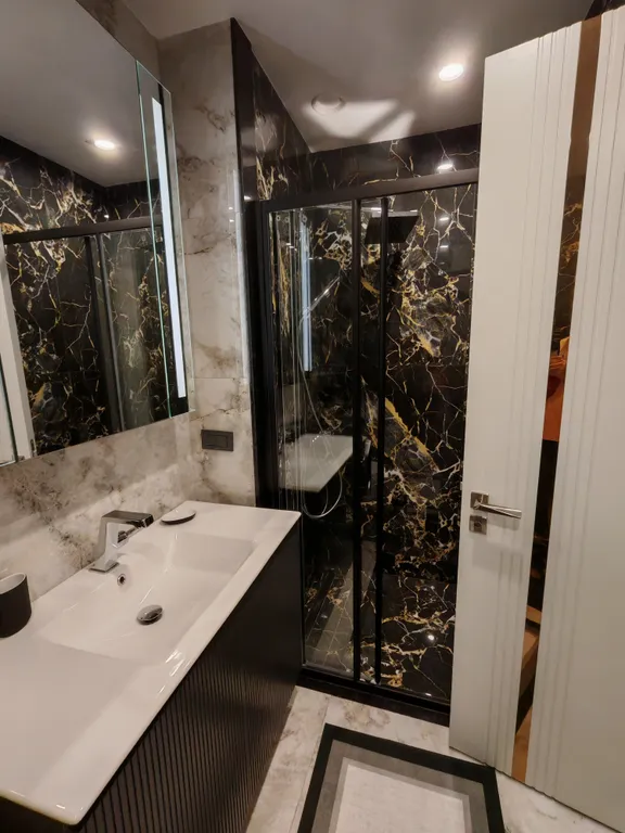 Квартира в Azura World c видом на бассейн и аквапарком