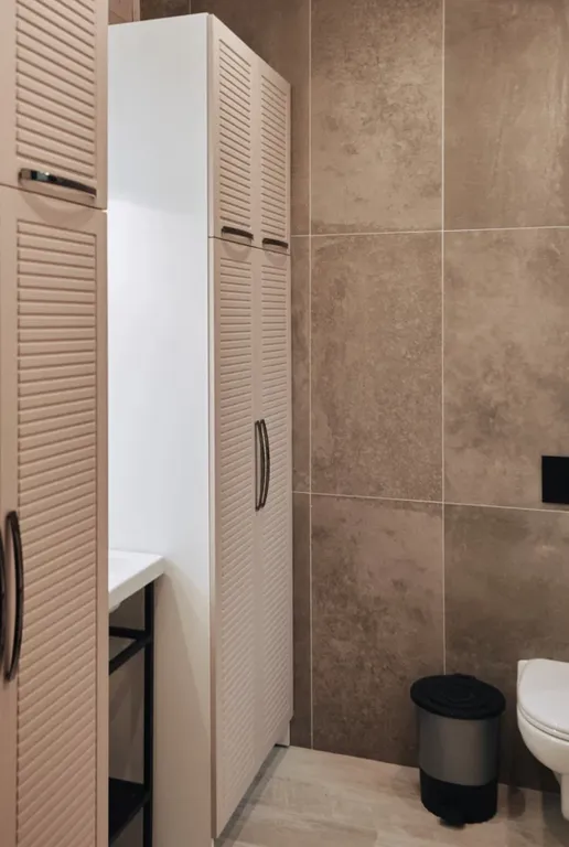 Малый коттедж с бассейном