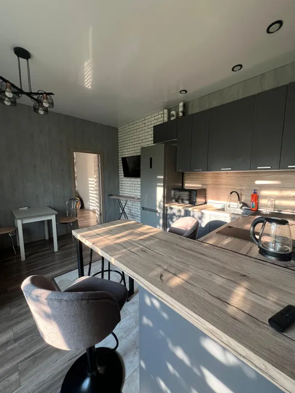 Трехкомнатные апартаменты с бассейном