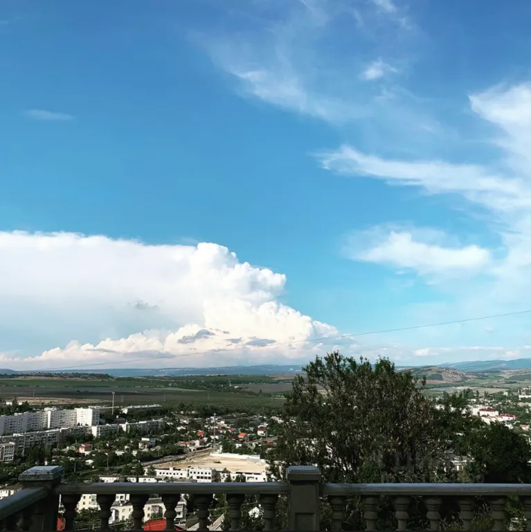 4-комнатная Квартира