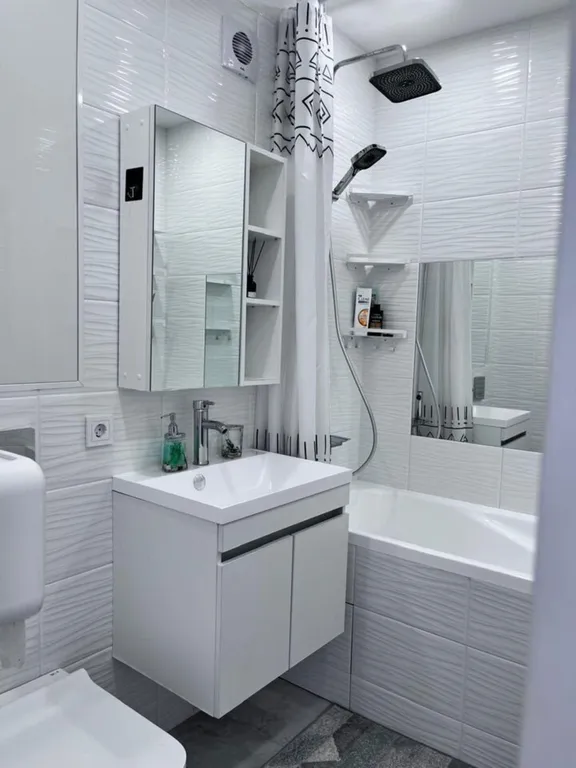 Квартира Квартира с новым ремонтом в современном стиле — Красноярск