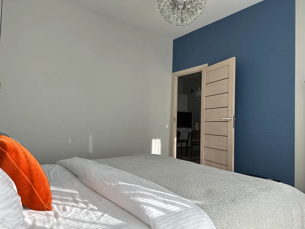 Квартира Яркая евродвушка Skyline напротив Мега центра — Алматы