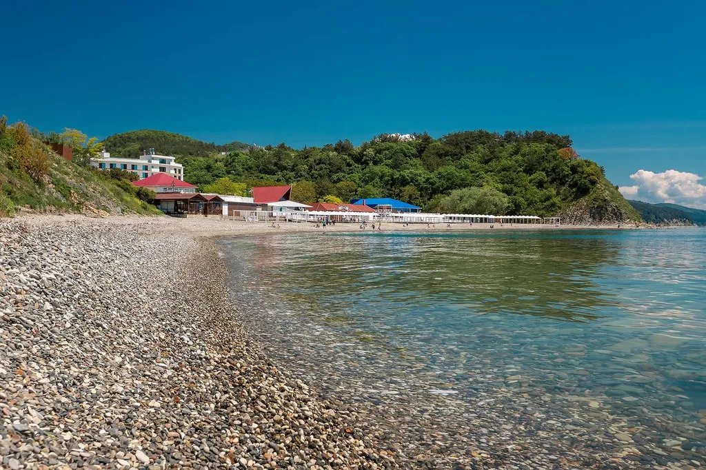 Панорамные апартаменты с террасой и видом на море