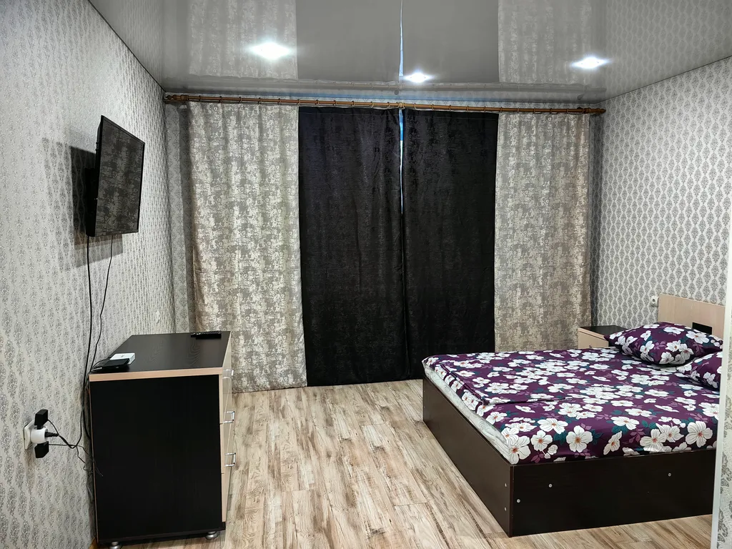 Уютная евро двухкомнатная квартира в центре города — аренда посуточно в Чита