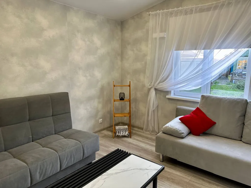 Новый дом 15 минут от центра