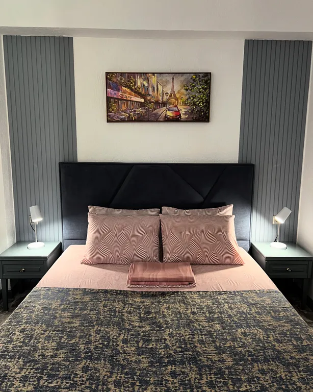 Просторная квартира — аренда посуточно в Гагра