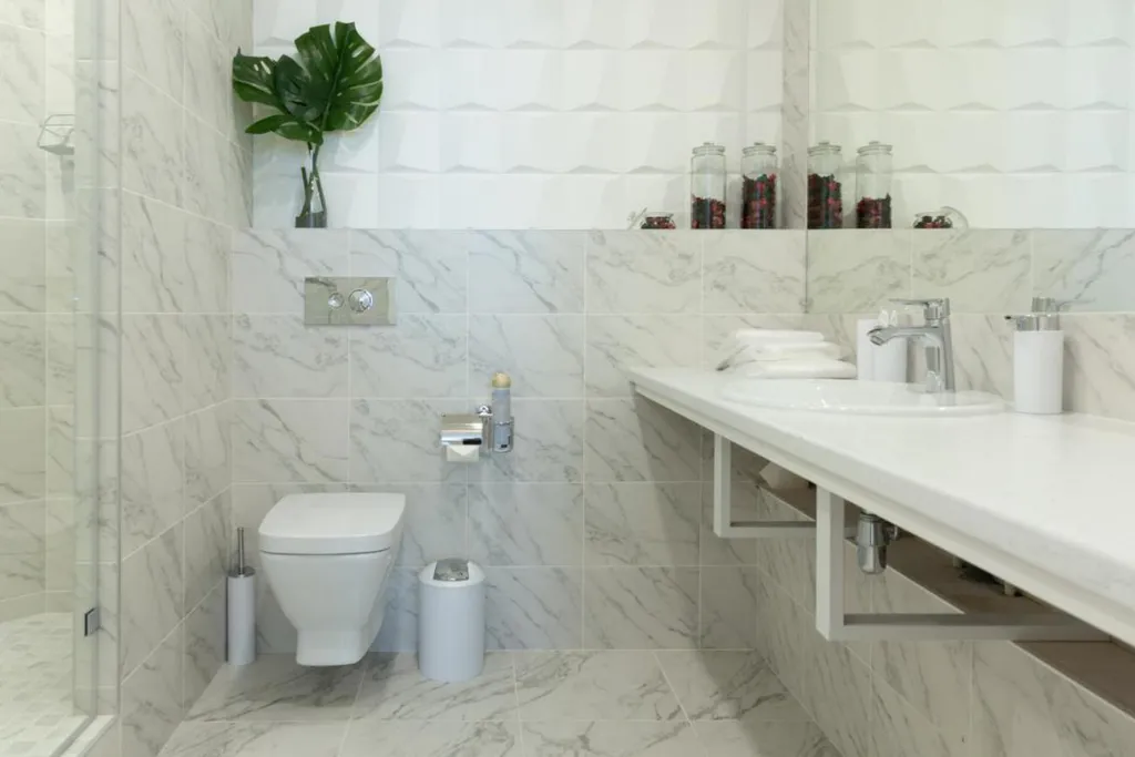 Белоснежный люкс с джакузи у Гринвича