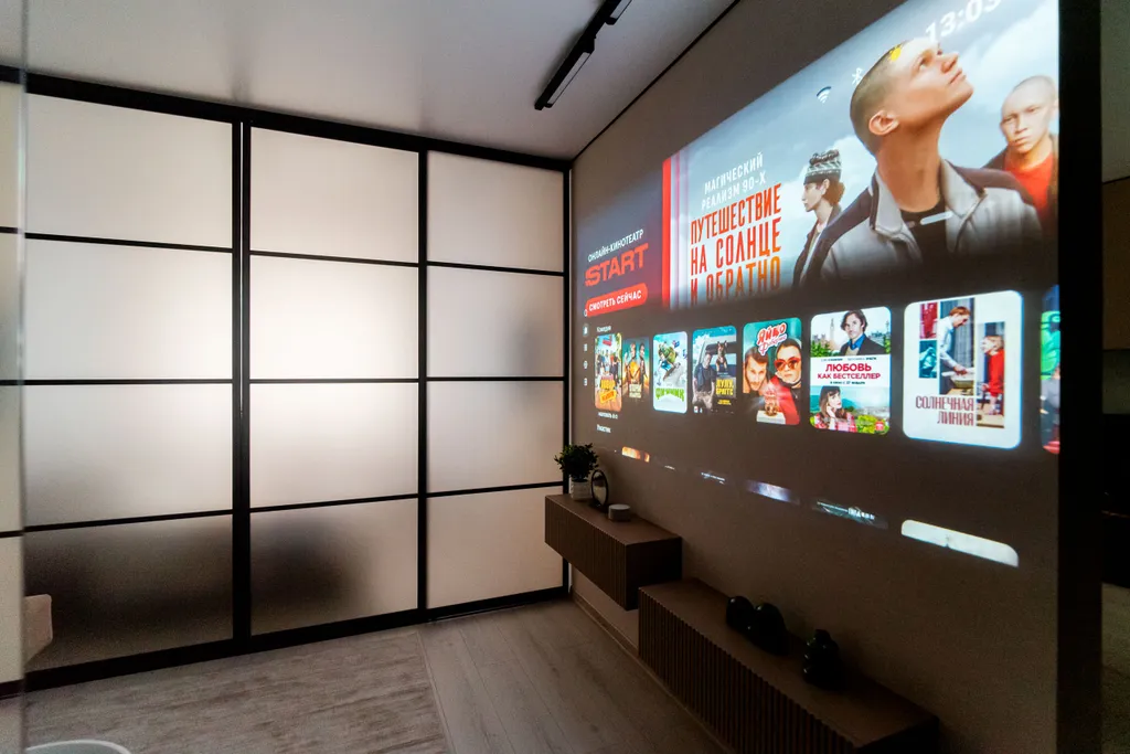 Дизайнерская квартира с кинотеатром — аренда посуточно в Омск