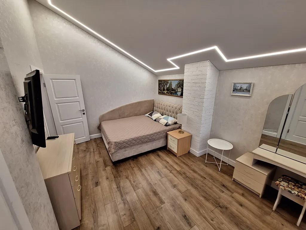 Дом на Набережной