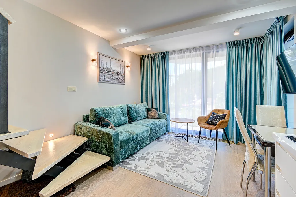 Лазурные апартаменты на берегу моря в отеле Лучезарный Резорт 4