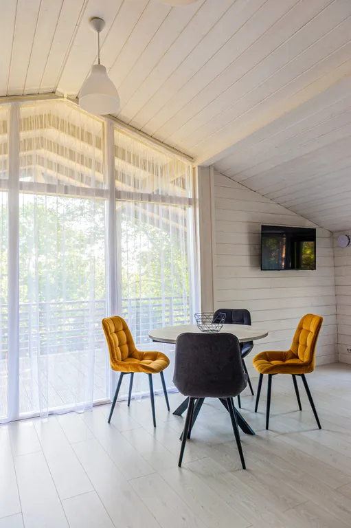 Дом на берегу Валдайского озера