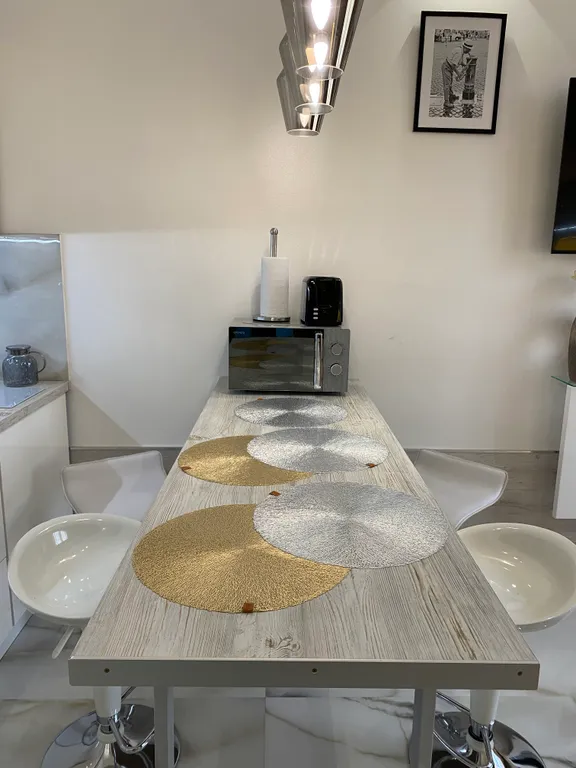 2-х комнатные апартаменты в современном стиле с камином