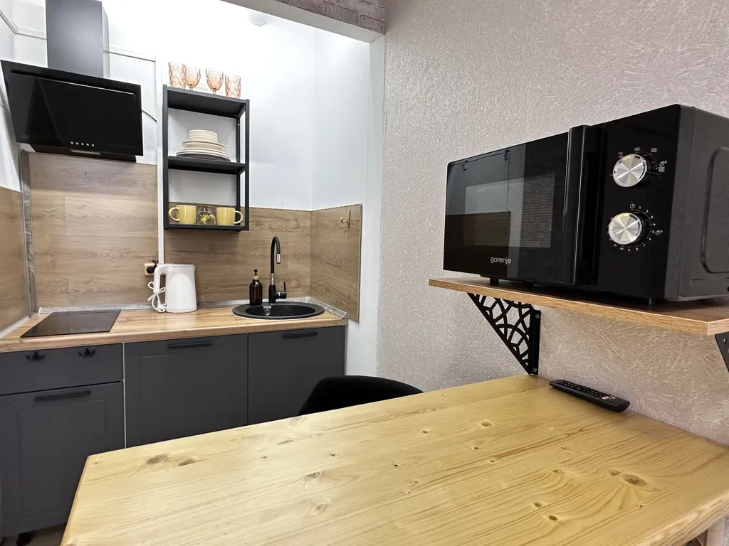 Комфортная студия у Иртыша