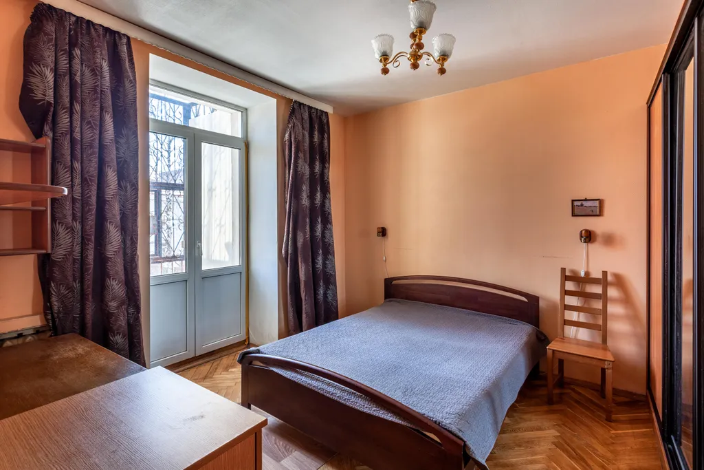 Просторная 3-комнатная квартира на Троицком рядом с Набережной