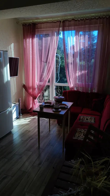 Квартира 2-комнатная Квартира — Сочи