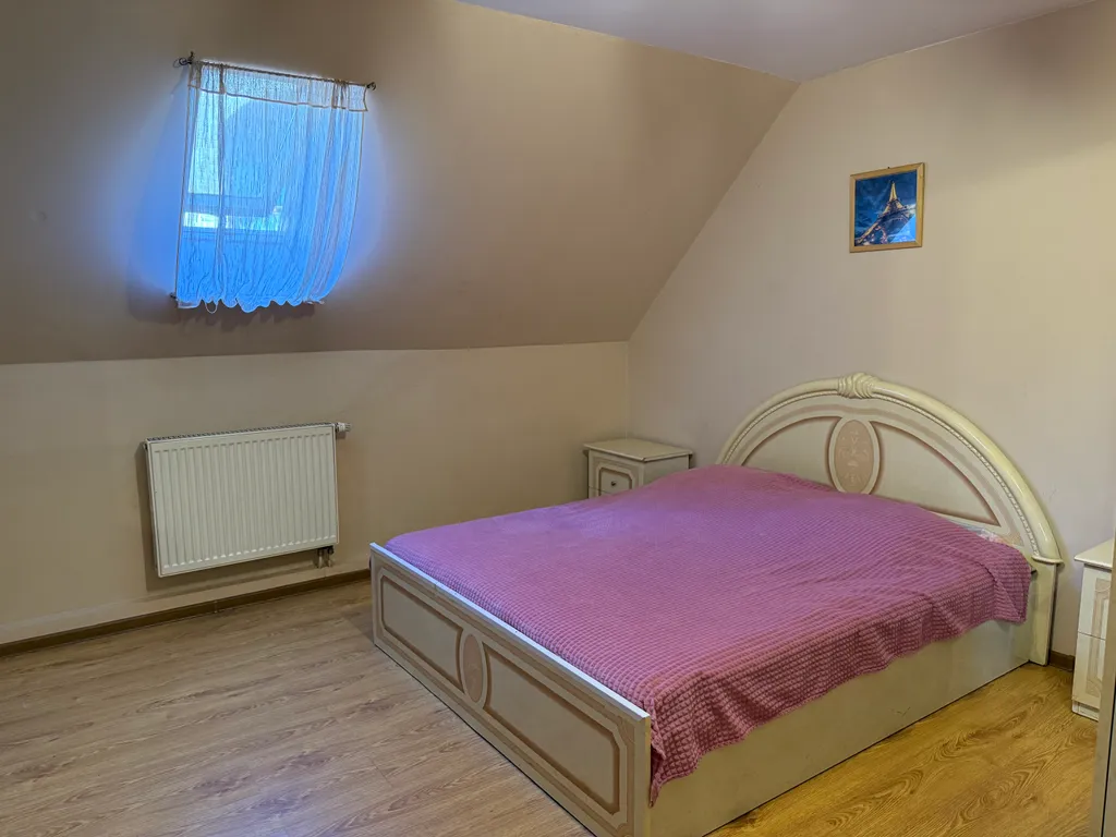 Дом с баней и бассейном