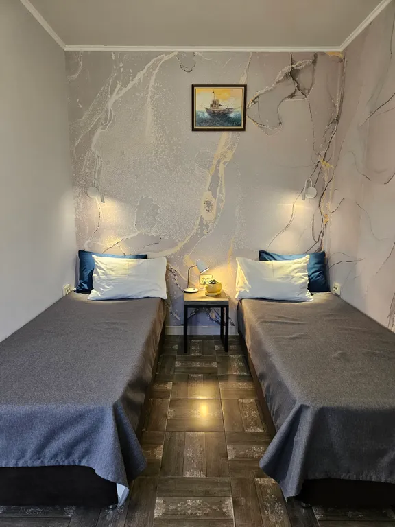 Квартира Уютный дом с современным интерьером в Таганроге со своим двором! — аренда посуточно в Таганрог