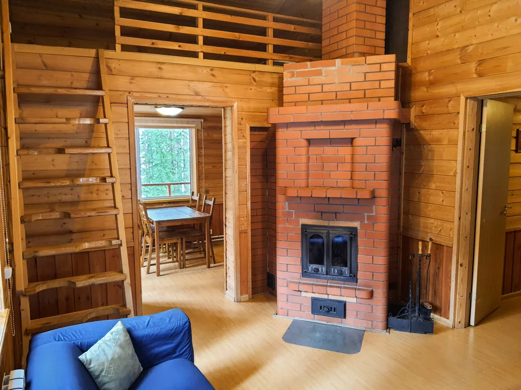 Шестиместный коттедж с сауной Денисов мыс, Карелия