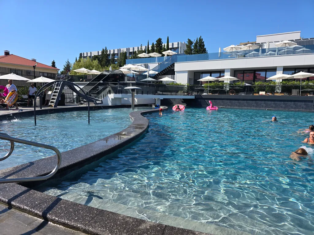 Квартира Комната — Адлер