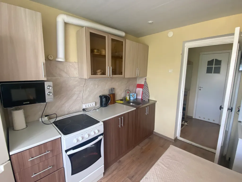 Квартира с балконом