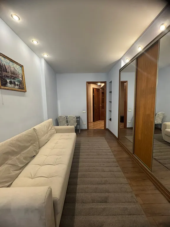 Большая 3-комнатная в центре Барнаула