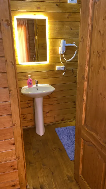 Домики на берегу моря