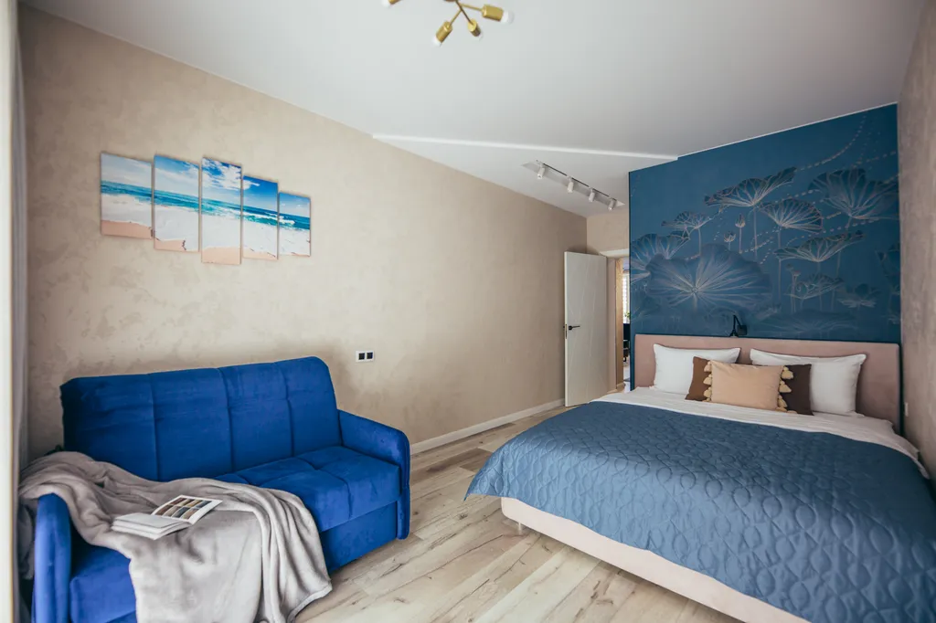 Двухкомнатная квартира с террасой у моря