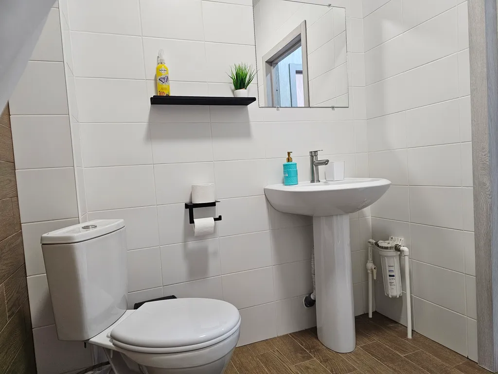 Квартира Комфортная 1км квартира на озере в центре Горячего ключа — Горячий Ключ