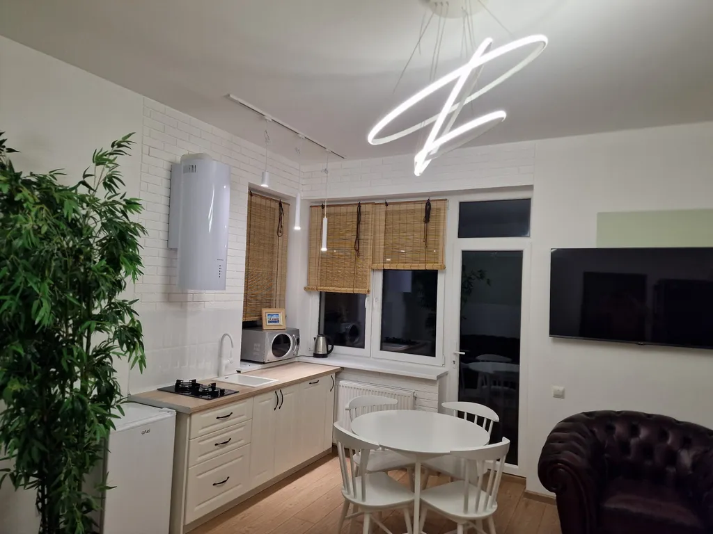 Апартаменты в стиле бамбук на берегу моря и променада