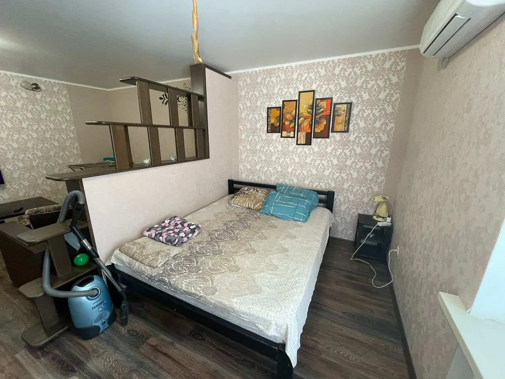 Уютная квартира в хорошем районе — аренда посуточно в Симферополь