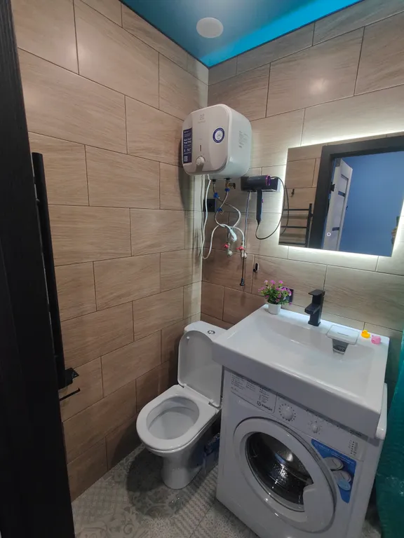 Квартира Отличная студия напротив Сибади в центре Нефтяников — Омск