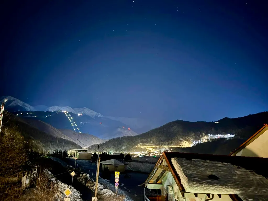 EPIC HOUSE Дизайн-магия, 4 этаж Ваш личный кинозал