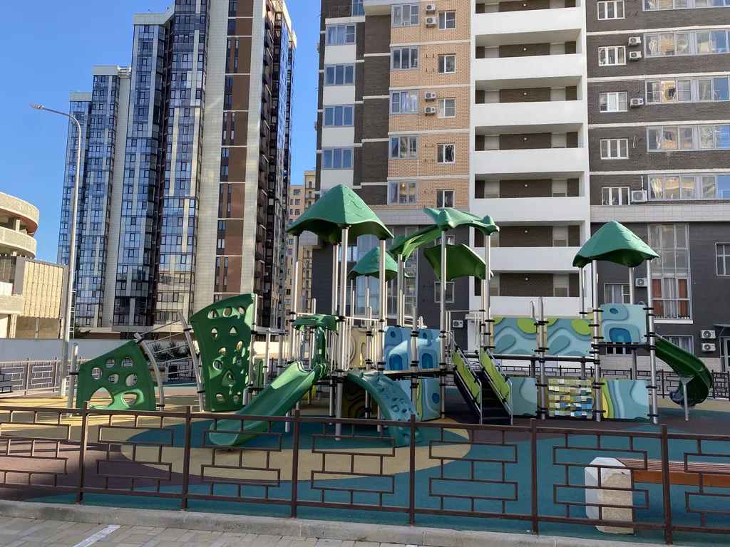 Уютная квартира-студия с потрясающим видом на море и город  в центре