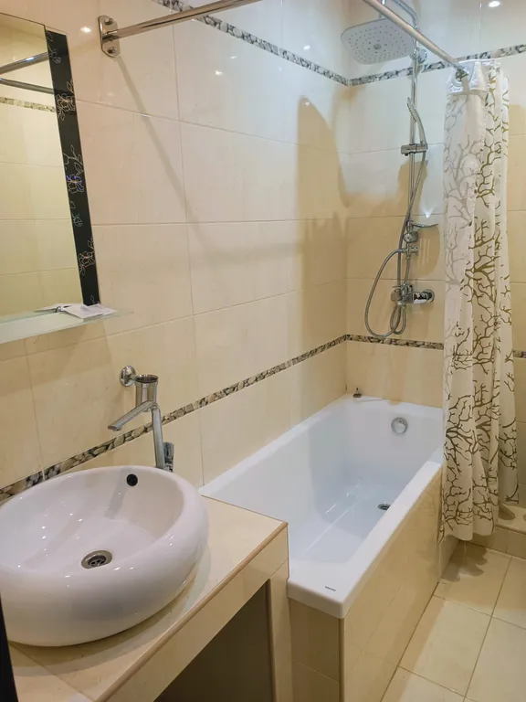 Квартира Квартира Уютный, теплый номер с балконом — Сириус