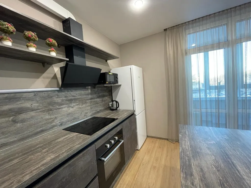 Квартира в ЖК Париж с видом на реку и парк