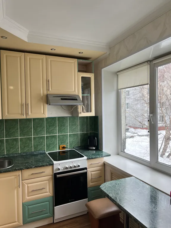 Уютная квартира в одном км от автостанции с видом на бухту