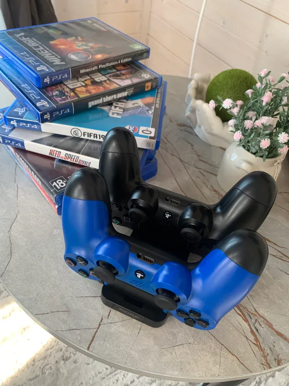 Уютный дом с баней и сибирским чаном на участке 8 соток