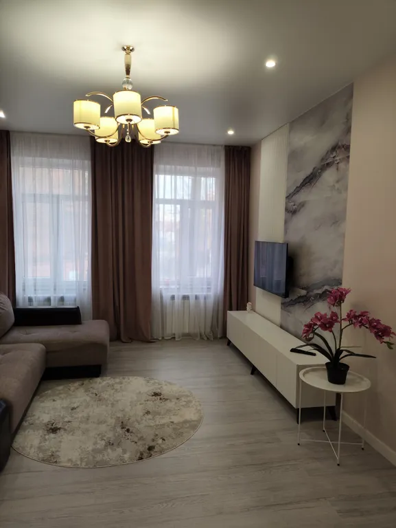 Трёхкомнатная квартира в центре