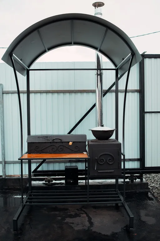 Дом с бассейном и баней