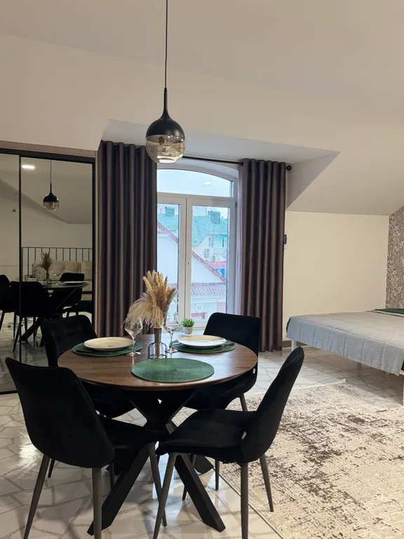 Уютная квартира студия в самом сердце города — аренда посуточно в Несвиж