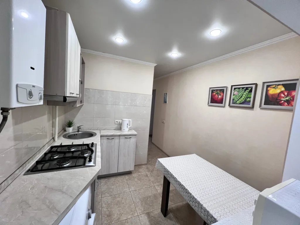 Чистая и уютная квартира в районе Верхнего парка рядом с санаторием Москва