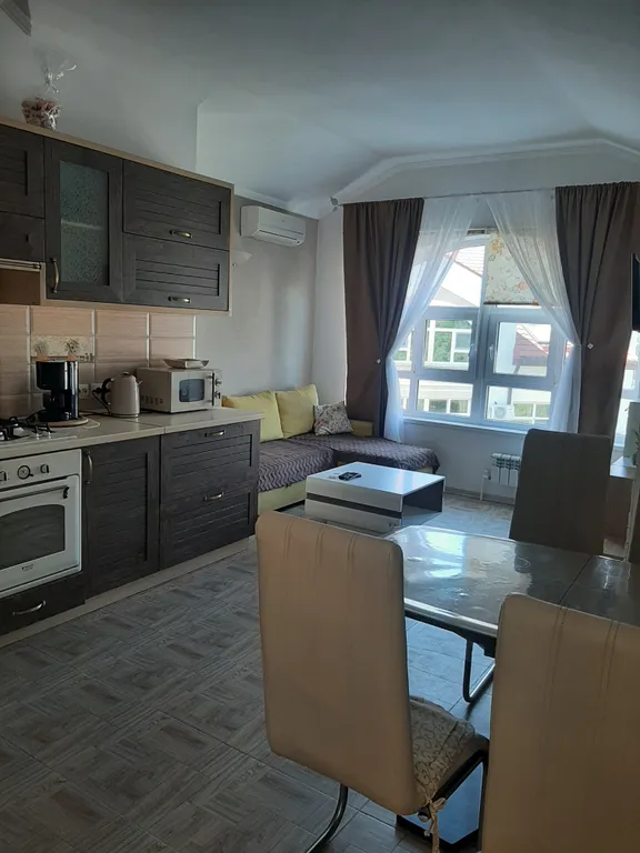 Квартира Квартира Уютная Евротрешка у моря — Геленджик