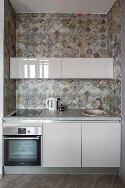 Квартира на набережной с панорамным видом, авторский интерьер, джакузи