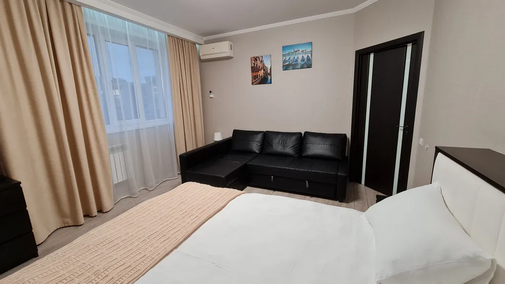 Комфортабельная квартира в новом высотном доме