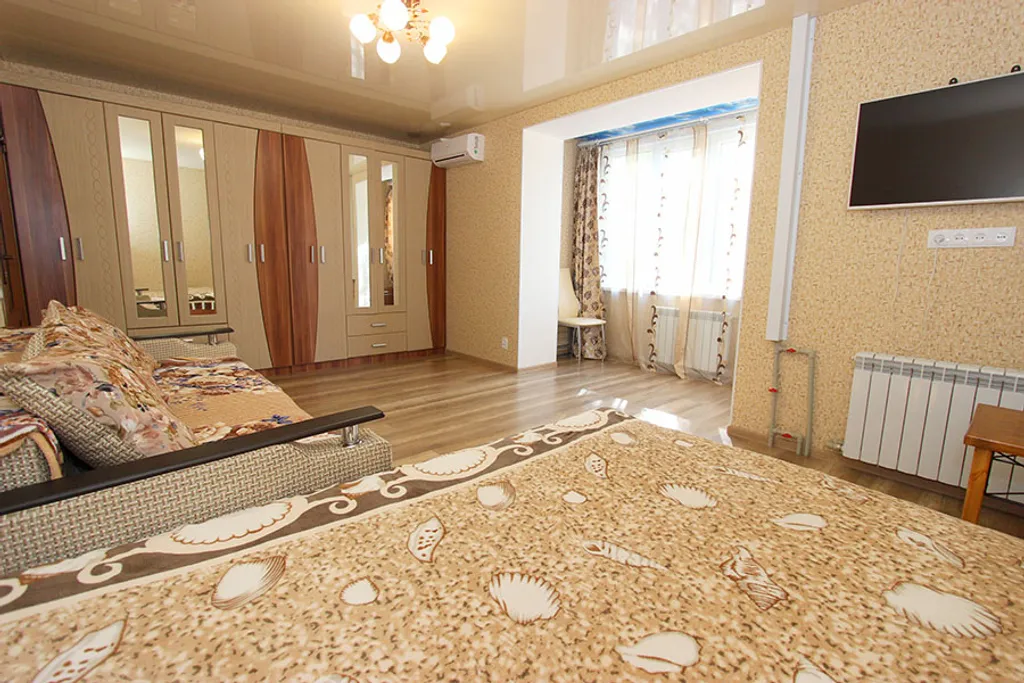 Квартира 1-комнатная Квартира — Феодосия