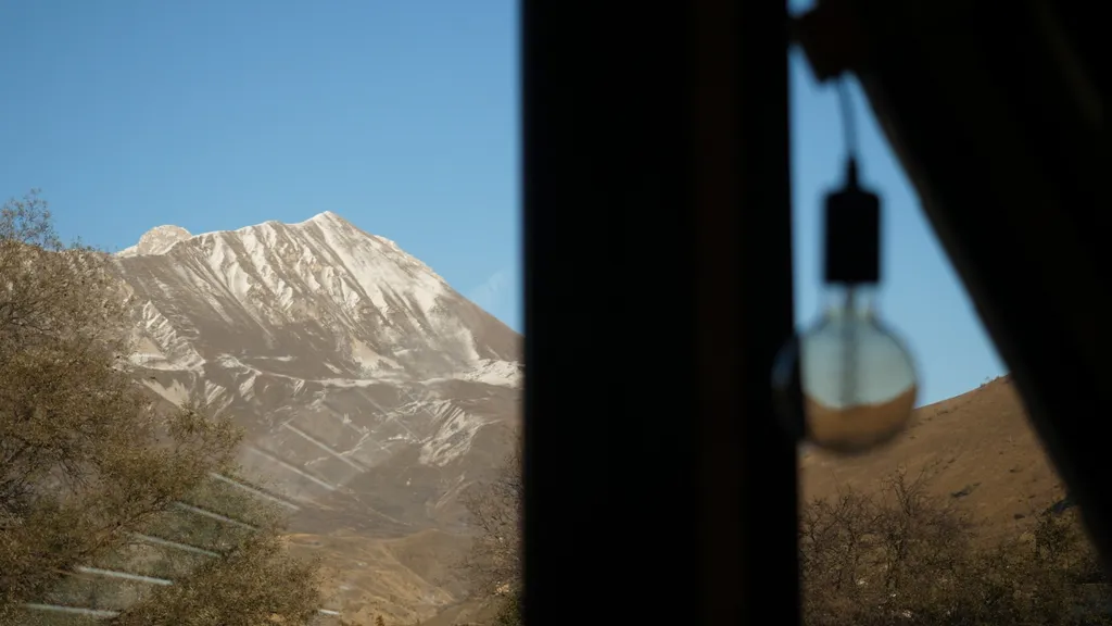 Уютный, новый дом с видом на Куртатинское ущелье