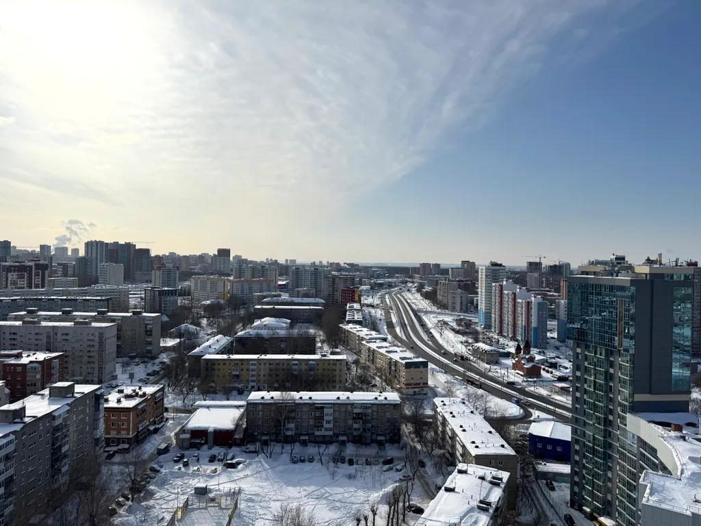 Уютная квартира на 23 этаже