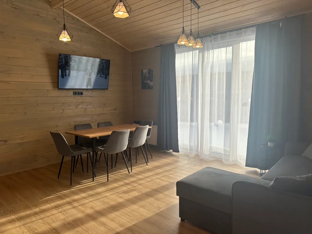 4-комнатный Дом